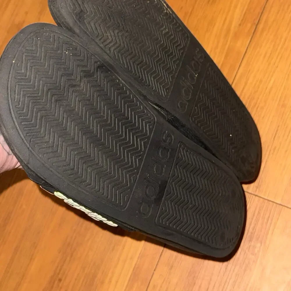 Adidas Adilette Slide Size 5 EU 37 Cloudfoam Sandal